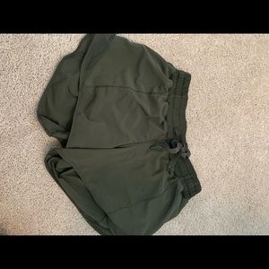 Lululemon Hotty Hot shorts